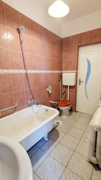 Apartament 2 camere-Centrala Proprie-Metrou Stefan cel Mare-AC
