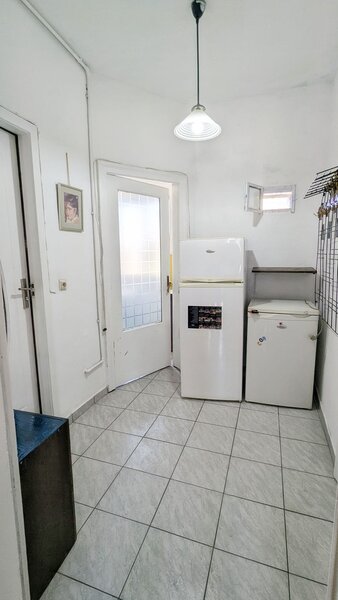 Apartament 2 camere-Centrala Proprie-Metrou Stefan cel Mare-AC