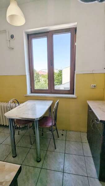 Apartament 2 camere-Centrala Proprie-Metrou Stefan cel Mare-AC